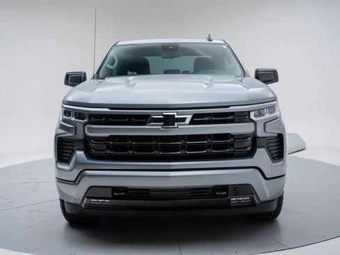 Used 2023 Chevrolet Silverado 1500 RST w/ Z71 Off-Road Package image 19