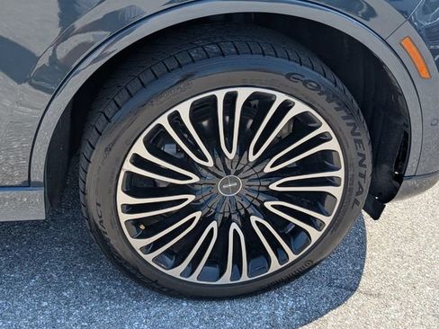 Used 2020 Lincoln Aviator Black Label w/ Dynamic Handling Package image 18