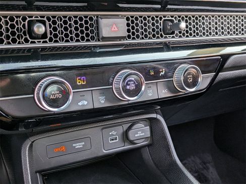 Used 2024 Honda Civic Sport image 16