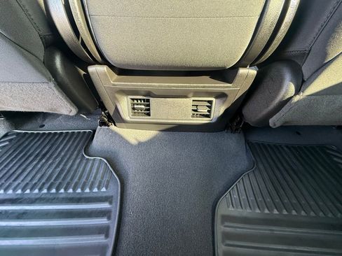 Used 2023 Chevrolet Silverado 1500 Custom Trail Boss image 22