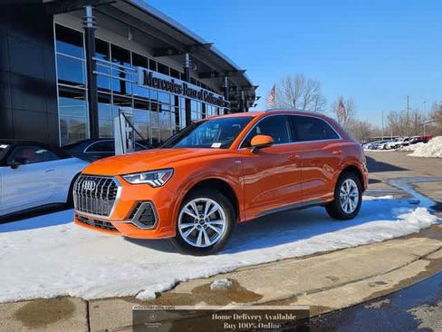 Used 2025 Audi Q3 2.0T Premium w/ Convenience Package image 1