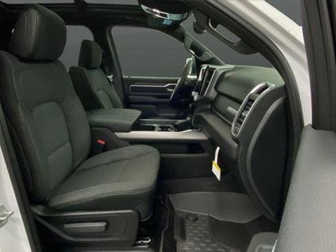 New 2026 RAM 1500 Big Horn AWD/4WD image 25