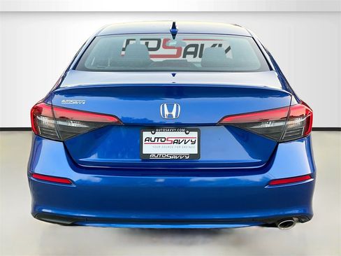 Used 2024 Honda Civic Sport image 6