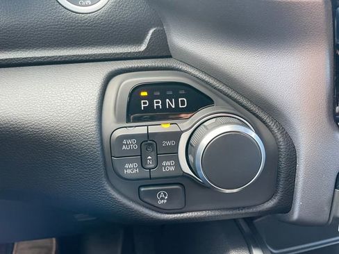 New 2026 RAM 1500 Big Horn AWD/4WD image 25