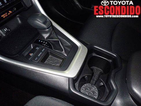 Certified 2019 Toyota RAV4 LE w/ Carpet Mat Package FWD image 30