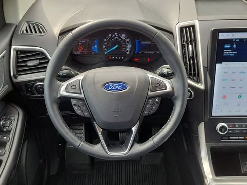 Certified 2024 Ford Edge SEL w/ Sport Appearance Package AWD/4WD image 23