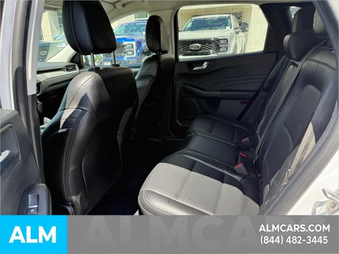 Used 2022 Ford Escape SEL AWD/4WD image 10