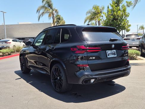 New 2026 BMW X5 xDrive40i w/ M Sport Package AWD/4WD image 8