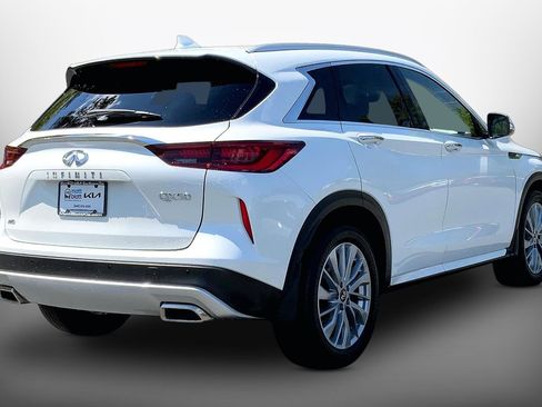 Used 2023 INFINITI QX50 Luxe AWD/4WD image 14