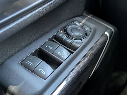 Used 2022 Chevrolet Silverado 3500 LTZ w/ LTZ Convenience Package image 22