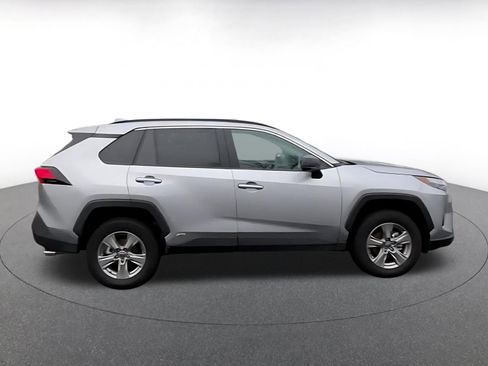 Used 2025 Toyota RAV4 LE image 15