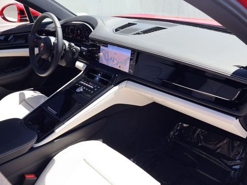 New 2026 Porsche Panamera image 25