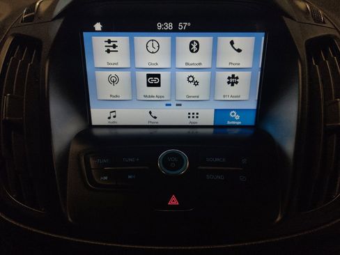 Used 2019 Ford Escape SE image 25