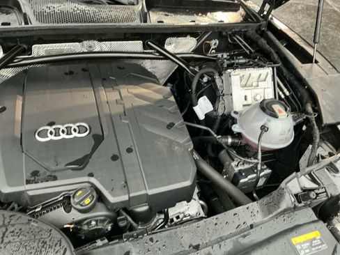 Used 2023 Audi Q5 2.0T Premium Plus w/ Premium Plus Package AWD/4WD image 18