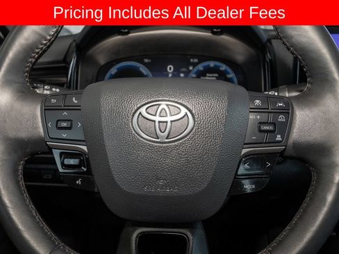 Certified 2025 Toyota Camry XLE FWD image 18