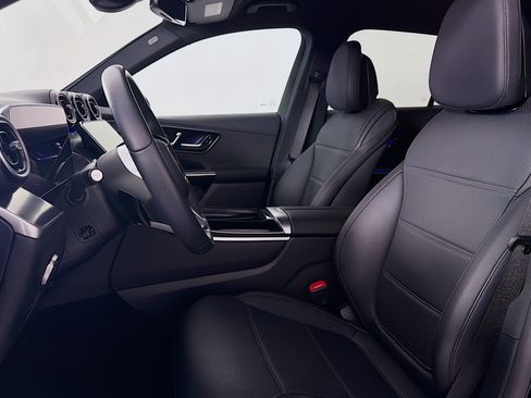 Certified 2026 Mercedes-Benz GLC 300 image 18