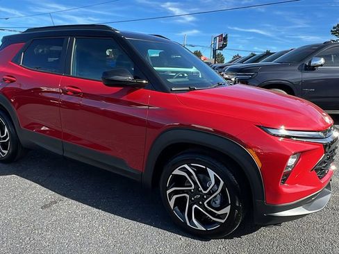 New 2026 Chevrolet TrailBlazer RS w/ Convenience Package image 3