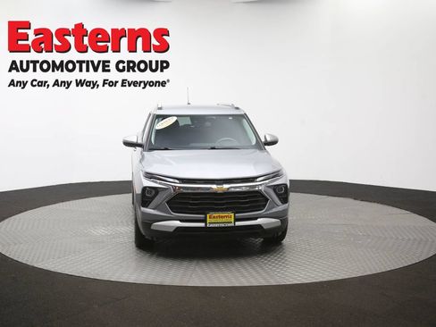 Used 2024 Chevrolet TrailBlazer LT FWD image 50