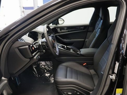 New 2026 Porsche Panamera 4 image 23