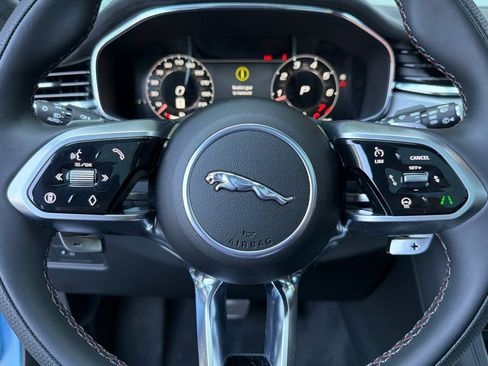 New 2026 Jaguar F-PACE SVR 575 Edition AWD/4WD image 11