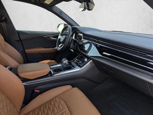 Certified 2024 Audi RS Q8 image 12