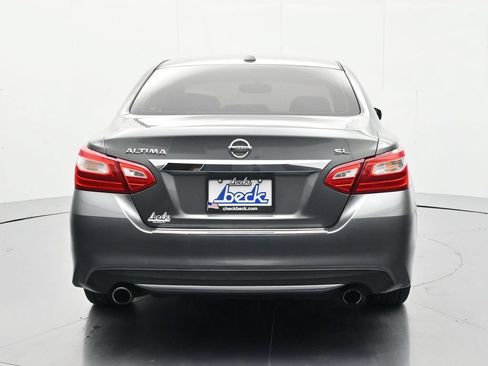 Used 2016 Nissan Altima 2.5 SL w/ 2.5 Technology w/LED Package FWD image 6