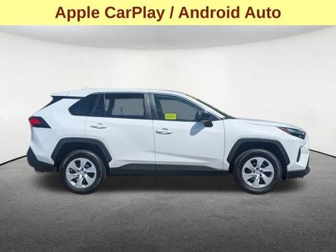 Used 2024 Toyota RAV4 LE AWD/4WD image 5