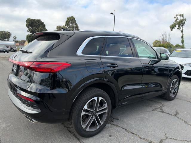 Used 2025 Audi Q5 Premium Plus w/ Premium Plus AWD/4WD image 4