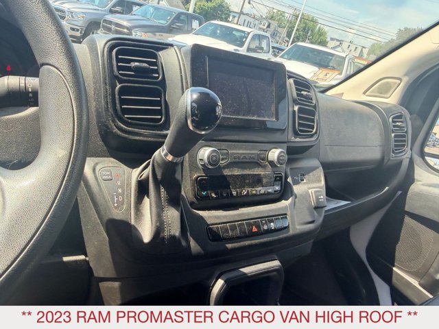 Used 2023 RAM ProMaster 2500 w/ Convenience Group FWD image 12