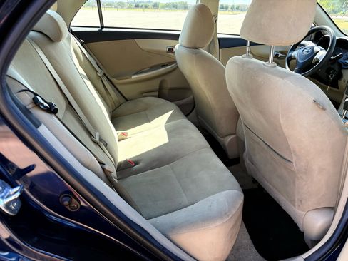 Used 2012 Toyota Corolla LE w/ Premium Pkg image 11