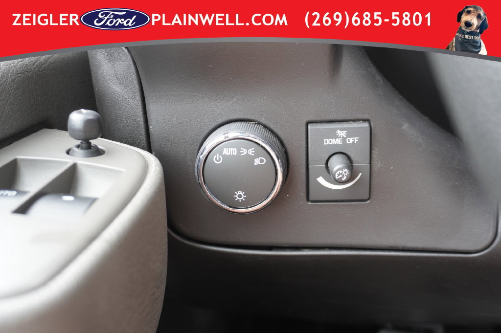 Used 2025 GMC Savana 2500 w/ Driver Convenience Package RWD image 23