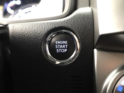 Used 2022 Toyota 4Runner Limited image 25