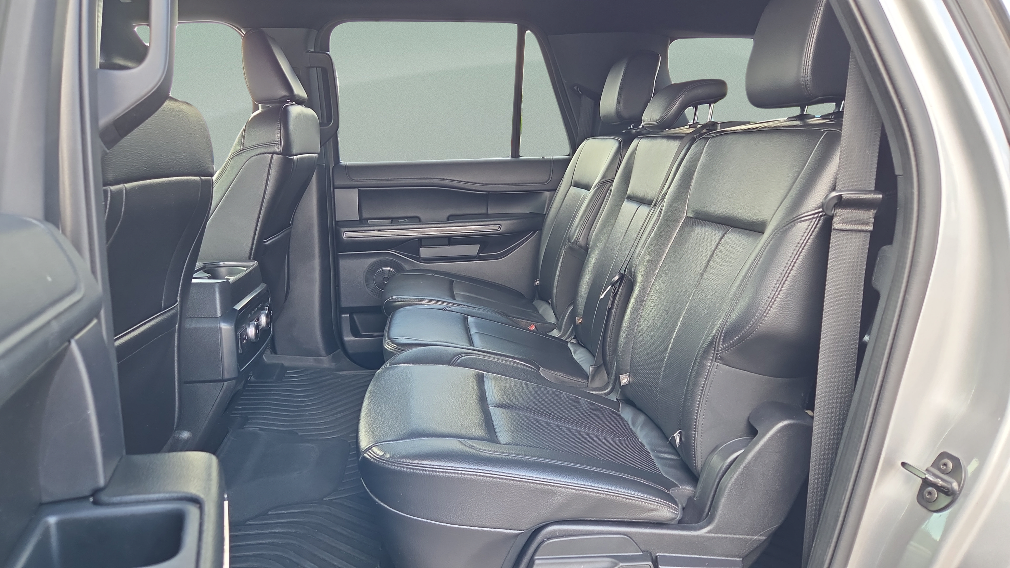 Used 2021 Ford Expedition Max XLT RWD image 13