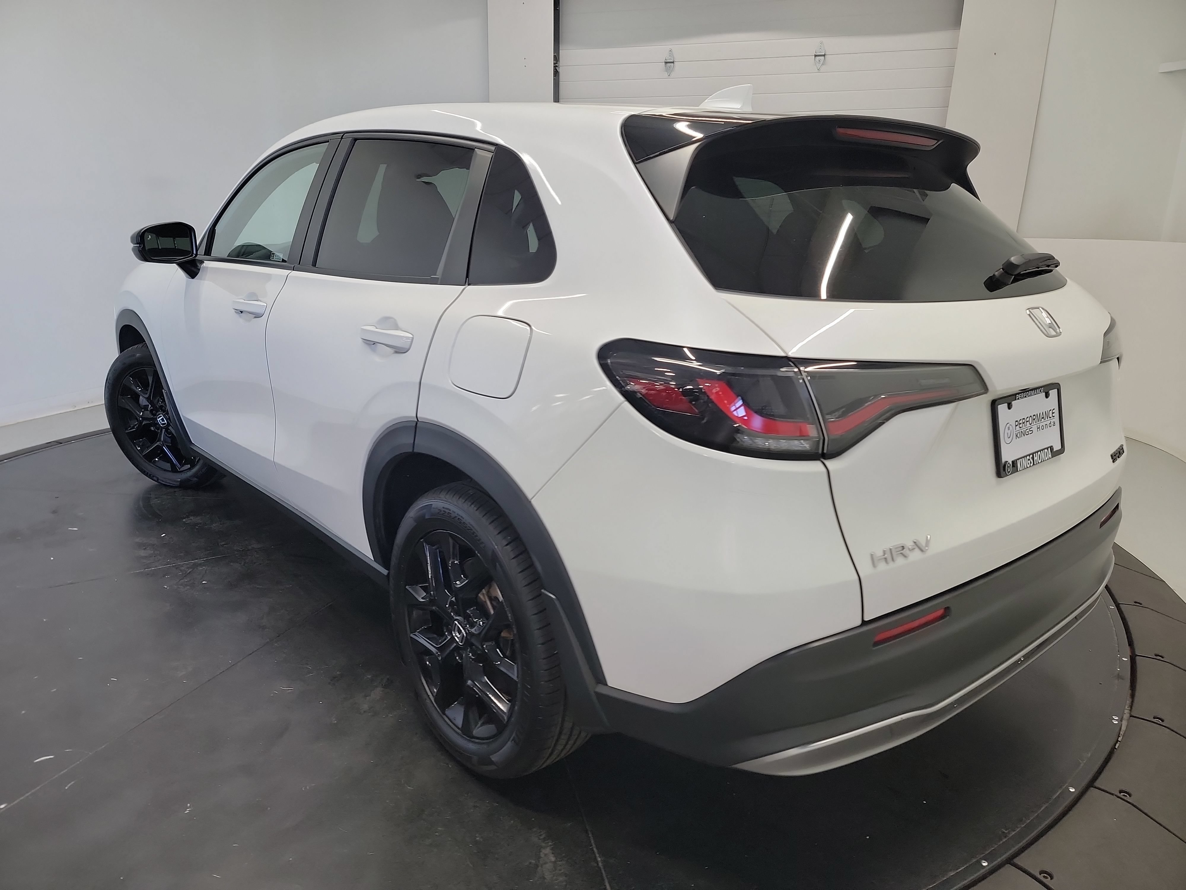 Used 2024 Honda HR-V Sport image 6