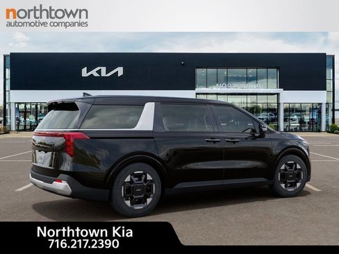 New 2026 Kia Carnival EX image 7