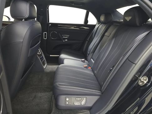 Used 2016 Bentley Flying Spur V8 AWD/4WD image 12