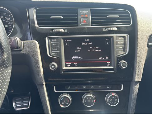 Used 2017 Volkswagen GTI Sport FWD image 19