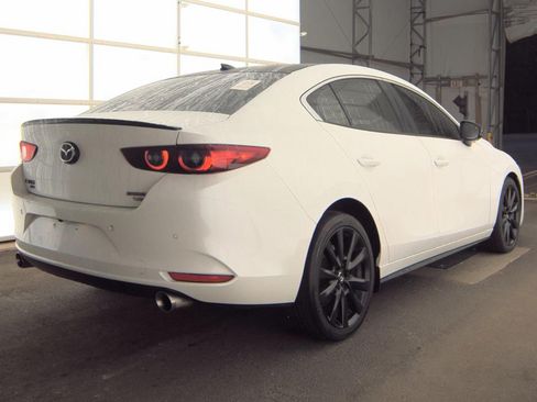 Used 2022 MAZDA MAZDA3 s AWD/4WD image 3