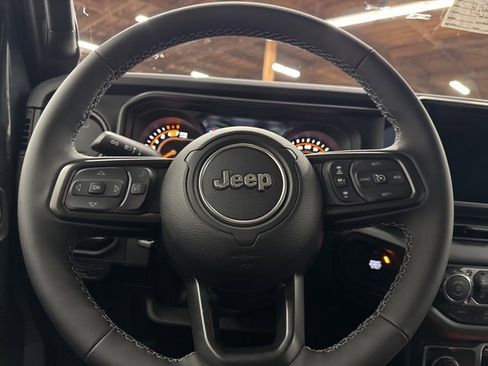 New 2026 Jeep Wrangler Unlimited Rubicon w/ Technology Group image 16