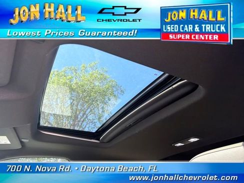 Used 2025 Chevrolet Silverado 1500 ZR2 w/ Technology Package image 24