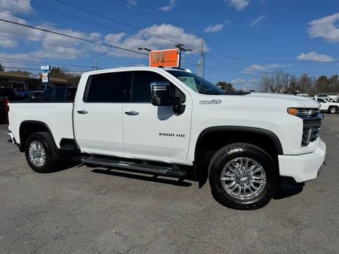 Used 2020 Chevrolet Silverado 2500 High Country w/ Z71 Off-Road Package AWD/4WD image 1