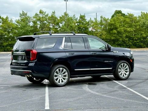 Used 2021 GMC Yukon Denali AWD/4WD image 8