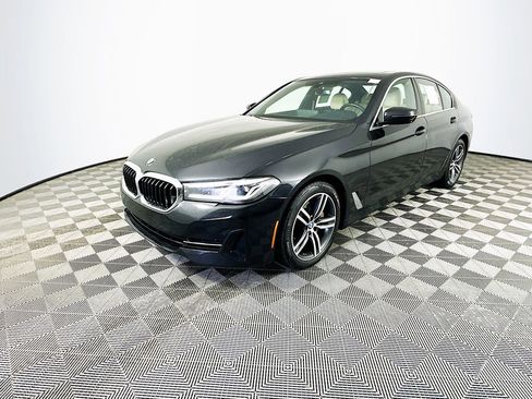 Used 2021 BMW 530i xDrive w/ Convenience Package AWD/4WD image 3