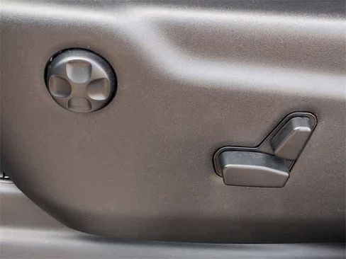 Used 2020 Jeep Grand Cherokee Trailhawk w/ Trailhawk Luxury Group image 16