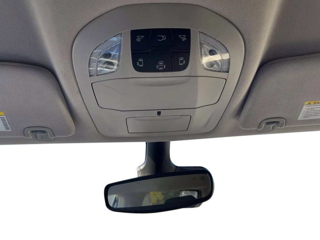 Used 2024 Chrysler Pacifica Touring-L FWD image 30