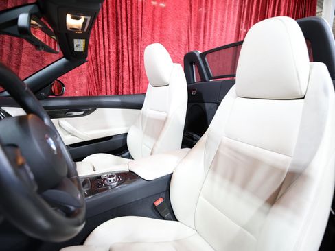 Used 2011 BMW Z4 sDrive35i image 14