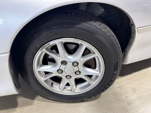 Used 2002 Chevrolet Camaro LT w/ Preferred Equipment Group 1 RWD image 2