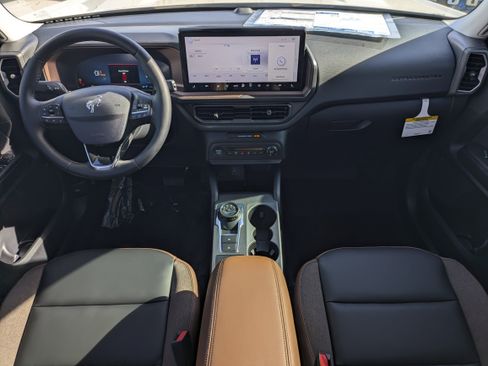 New 2025 Ford Bronco Sport Outer Banks AWD/4WD image 16
