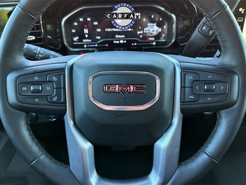 Used 2025 GMC Sierra 1500 SLT image 34