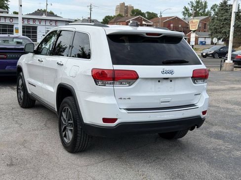 Used 2019 Jeep Grand Cherokee Limited AWD/4WD image 5